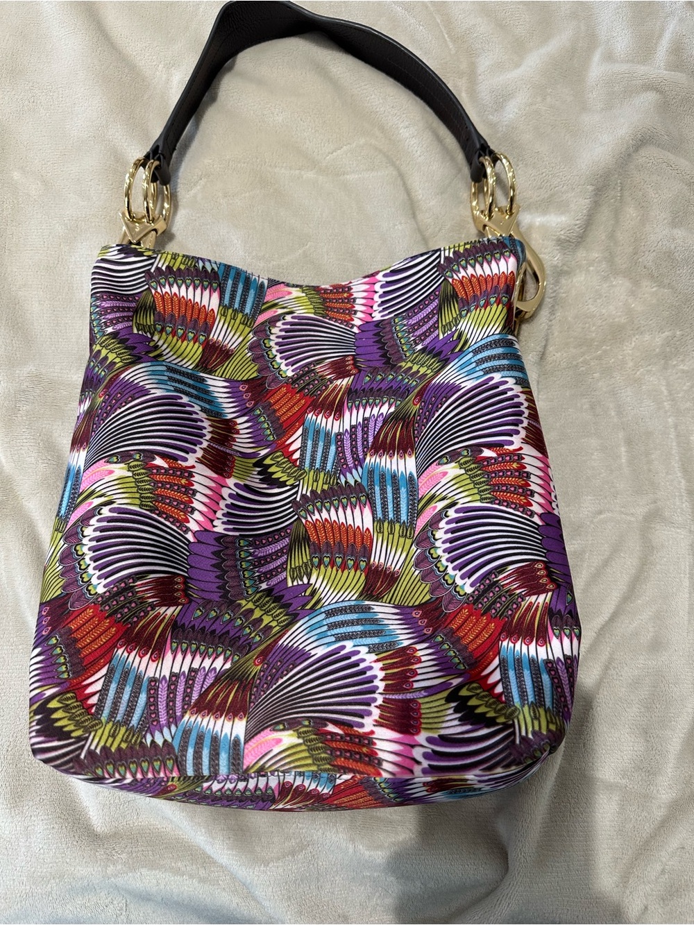 Colorful Swirl Print Shoulder Bag with Black Handle